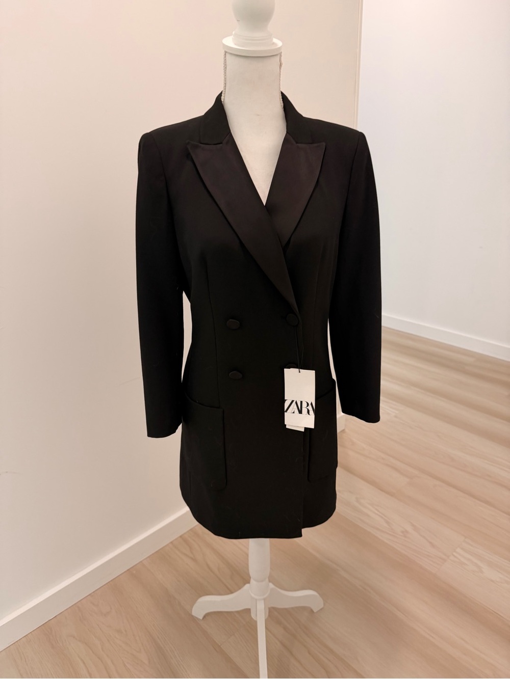 NWT Zara Black Satin-Lapel Double-Breasted Blazer Dress Size M